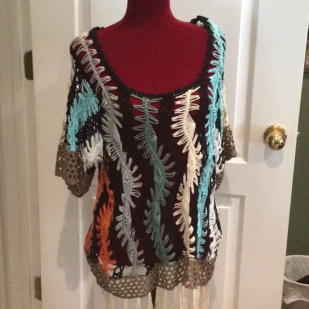 Embroidery top; only been worn 1X; like new; no snags/loose threads